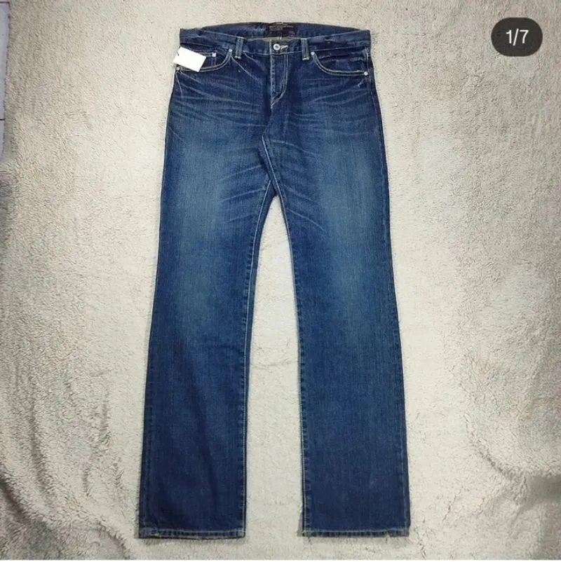 WHOS A YELLOW RUBY JEANS photo 1