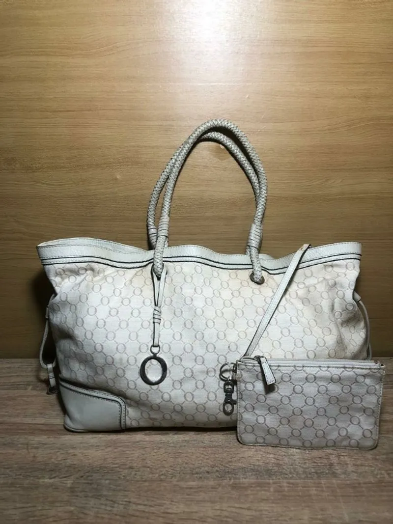 Oroton Monogram Canvas Shoulderbag (serut) & Wrislet photo 1