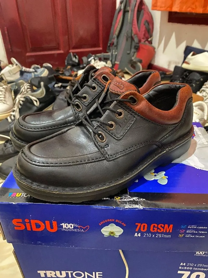 Clarks Leather Black Brown photo 1
