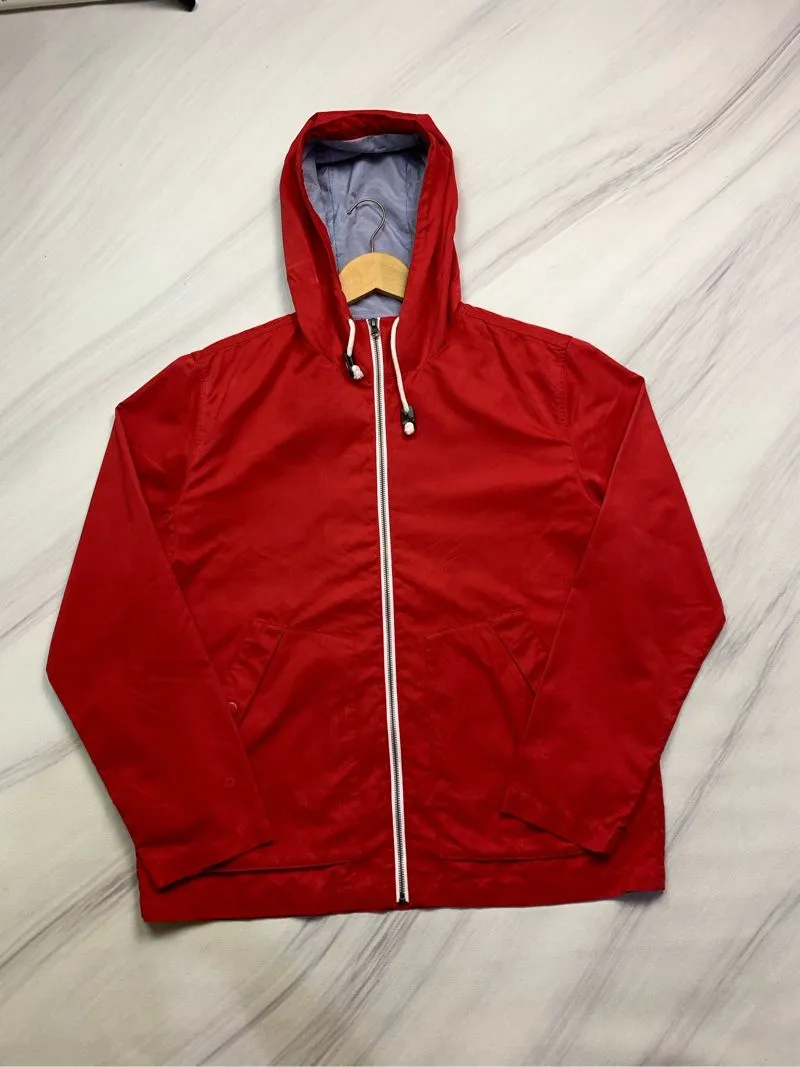 GU Casual Sportswear Parka Pria red photo 1