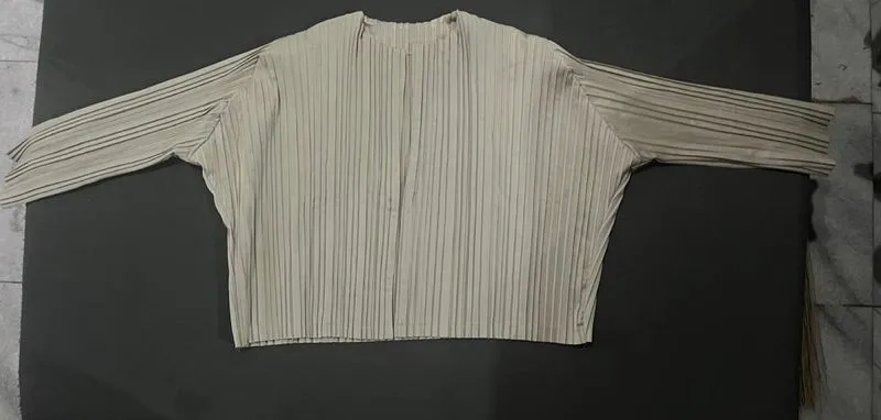 plisket outer photo 1