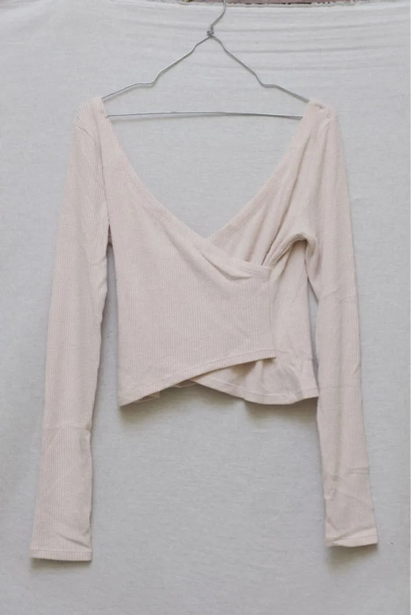 Andar Crop top  photo 1