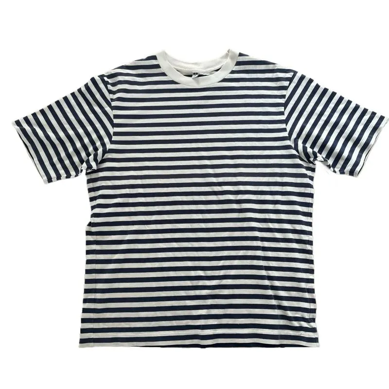T- SHIRT UNIQLO  photo 1
