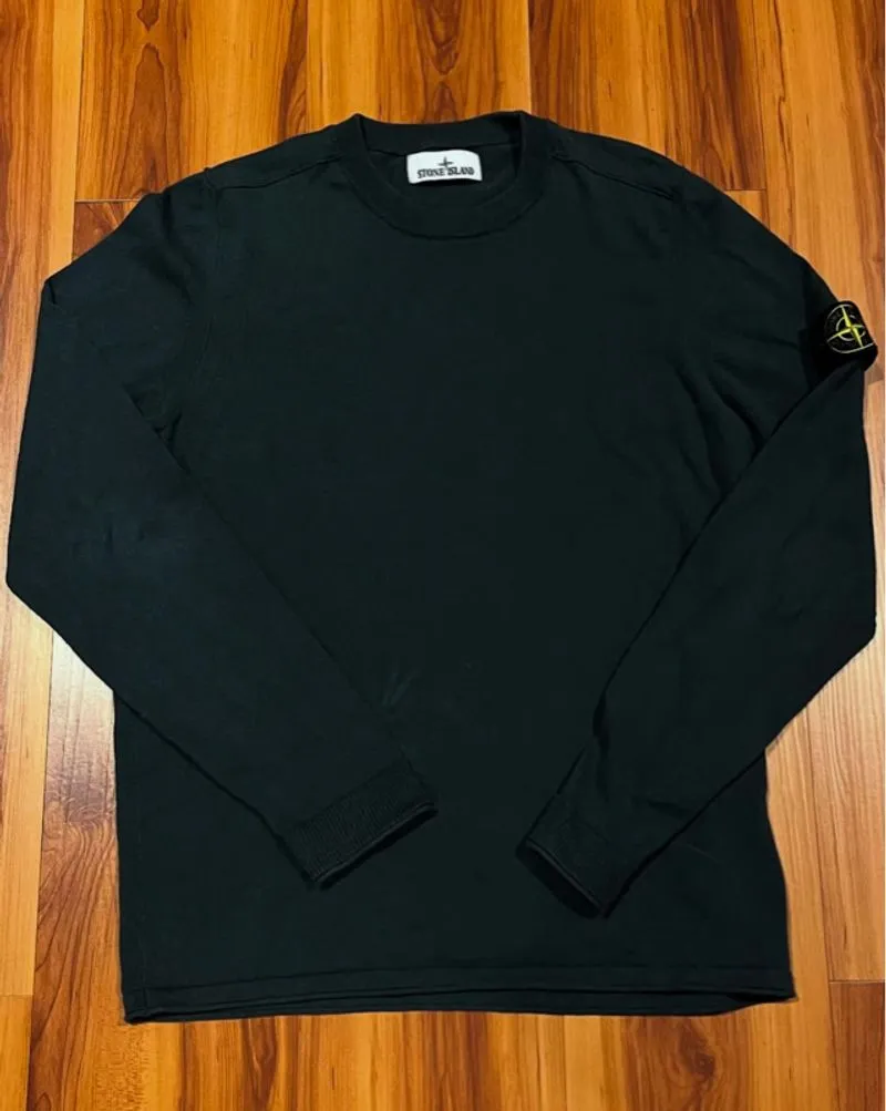 Green Crewneck Stone Island photo 1