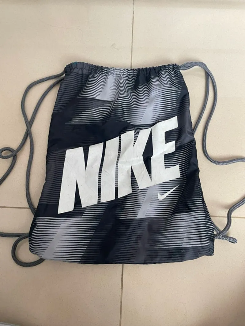 nike photo 1