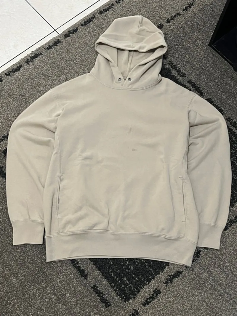 hoodie uniqlo photo 1