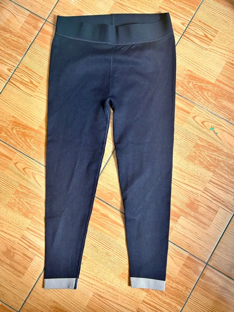 H&M. Sport Pants (Leggings)  photo 1