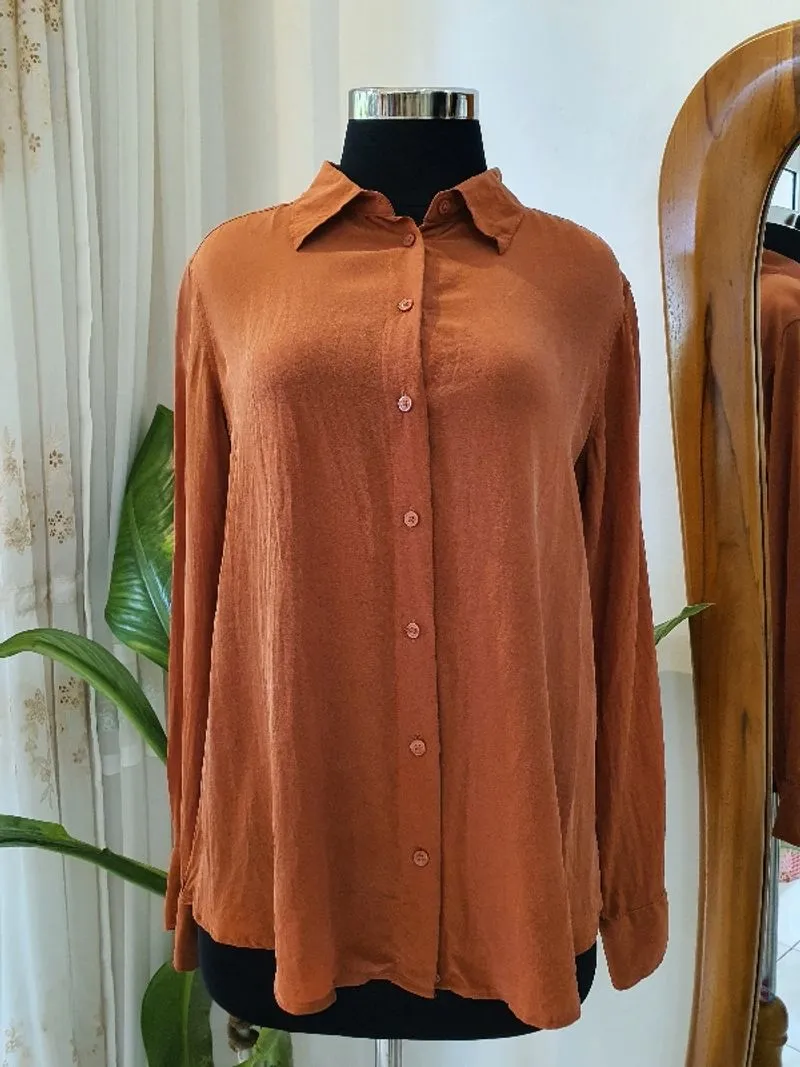 BLOUSE KATUN UNIQLO photo 1