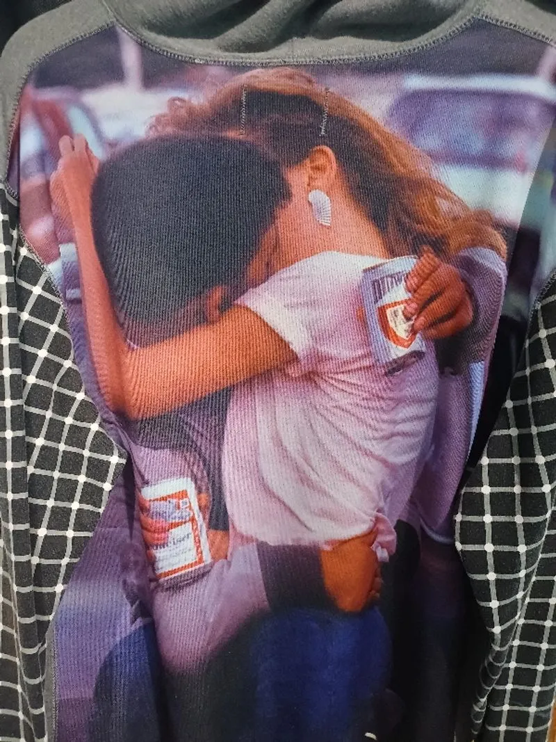 Hoddie Fucking awesome x Budweiser photo 1