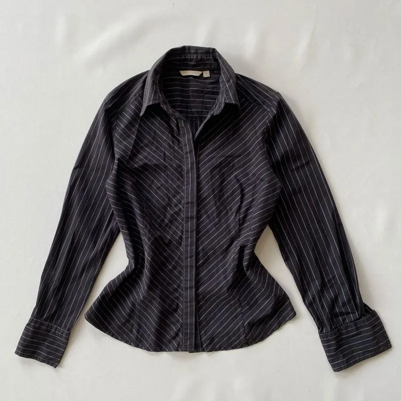 atmosphere fit body shirt photo 1