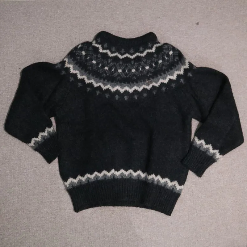 Underwood Grey Wool Sweater | SweaterNordic Scandinav photo 1