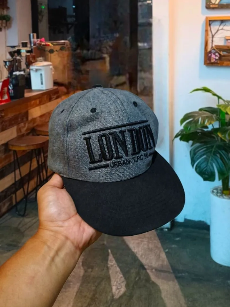 Topi Snapback London photo 1