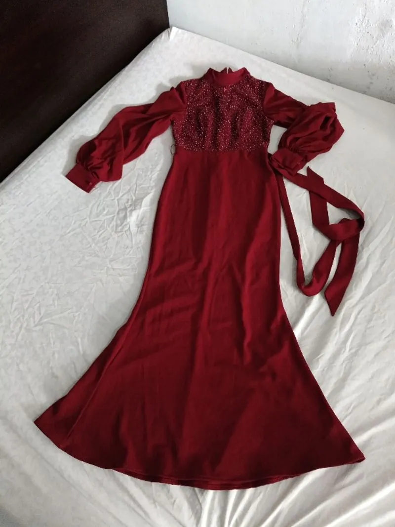 Maroon dress  photo 1