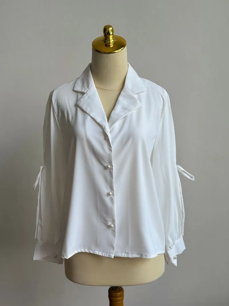Casual Blouse Wanita white black photo 1