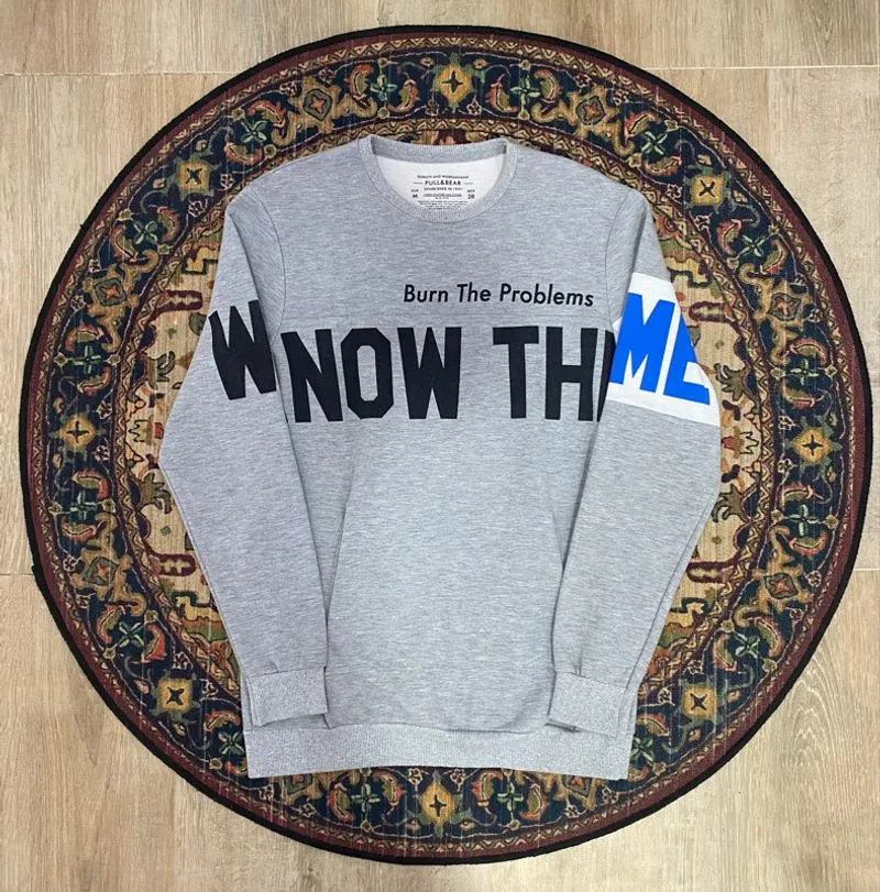 Sweater Graphic Grey photo 1