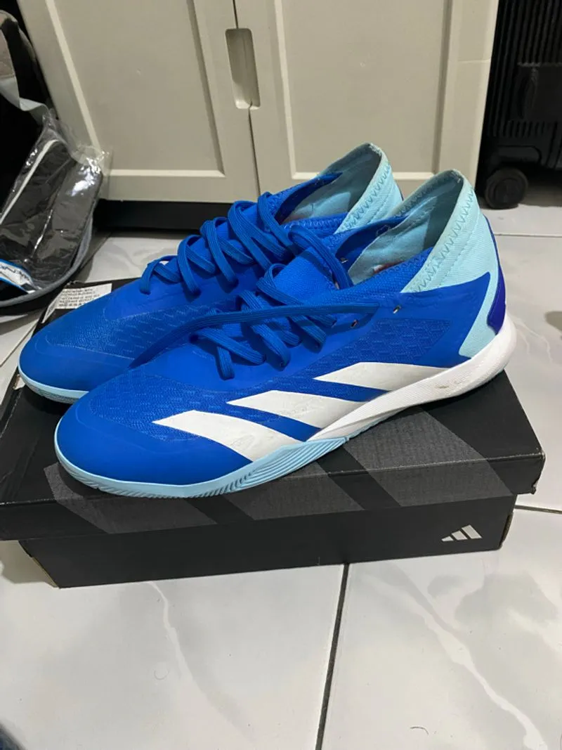 Adidas Predator Futsal sz 43 photo 1