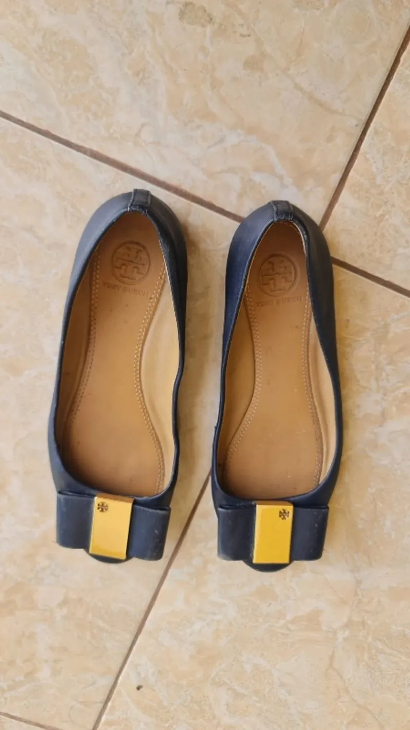 Flat shoes wanita photo 1