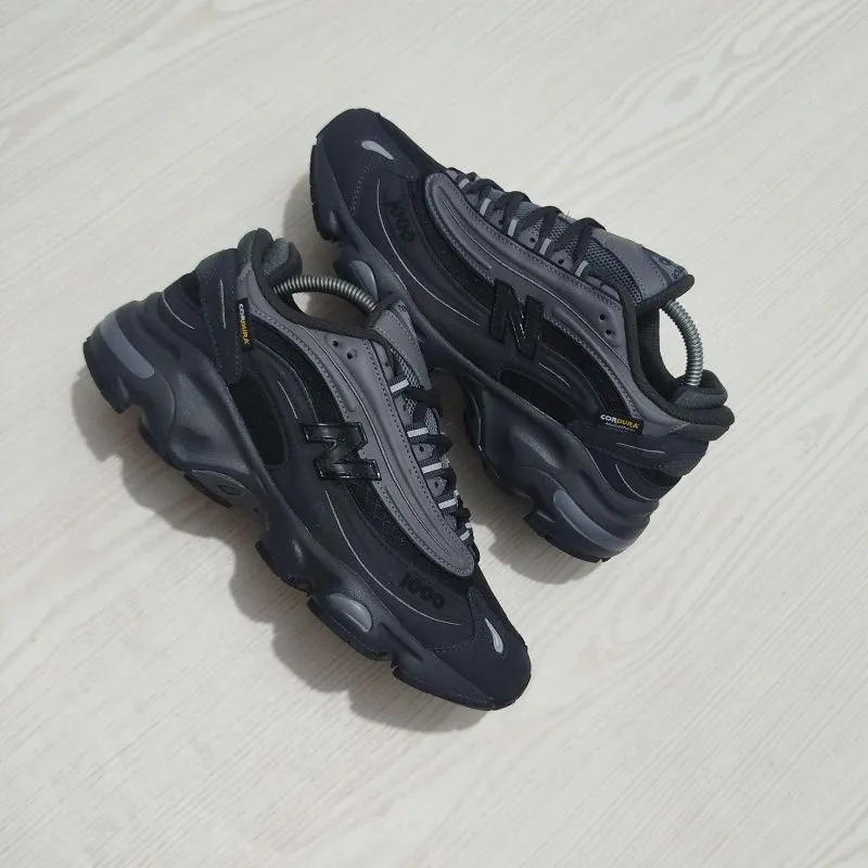 New Balance 1000 photo 1
