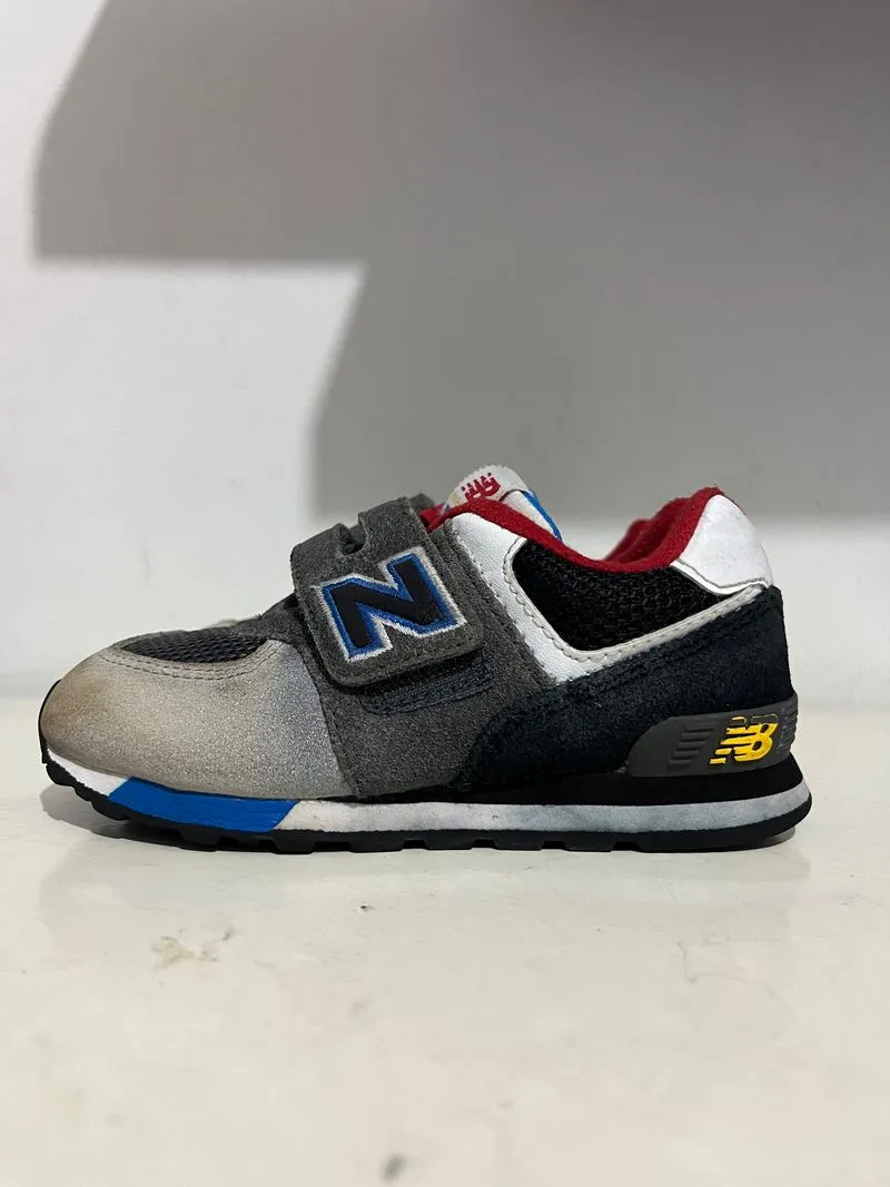 New Balance Sportswear Casual Sneakers Kids black gray photo 1