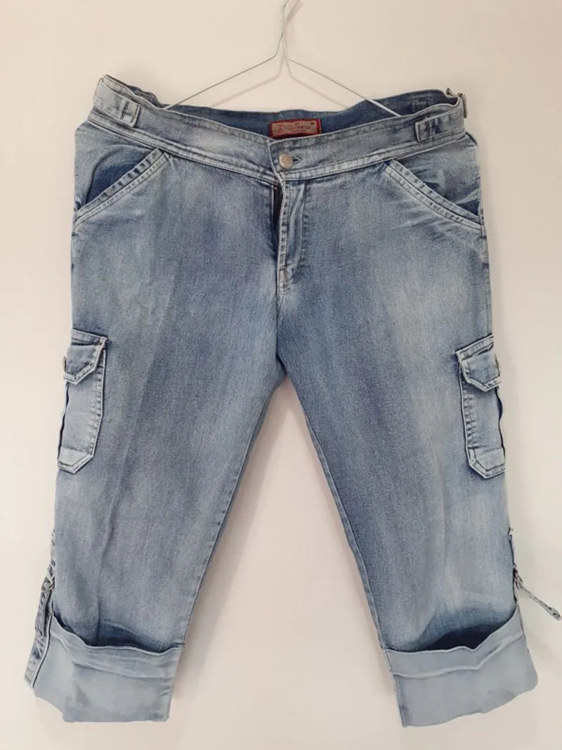 Seena Fashion Cargo Capri 3/4 Jeans Jorts in Light Blue photo 1