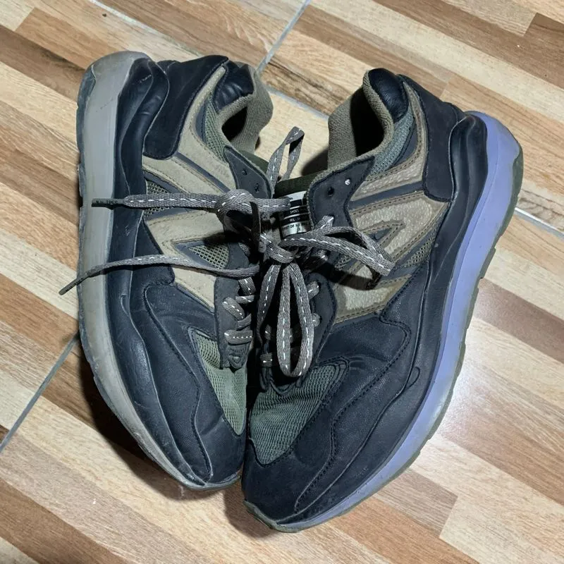 New Balance x N.Hoolywood 57/40 Black Light Brown photo 1