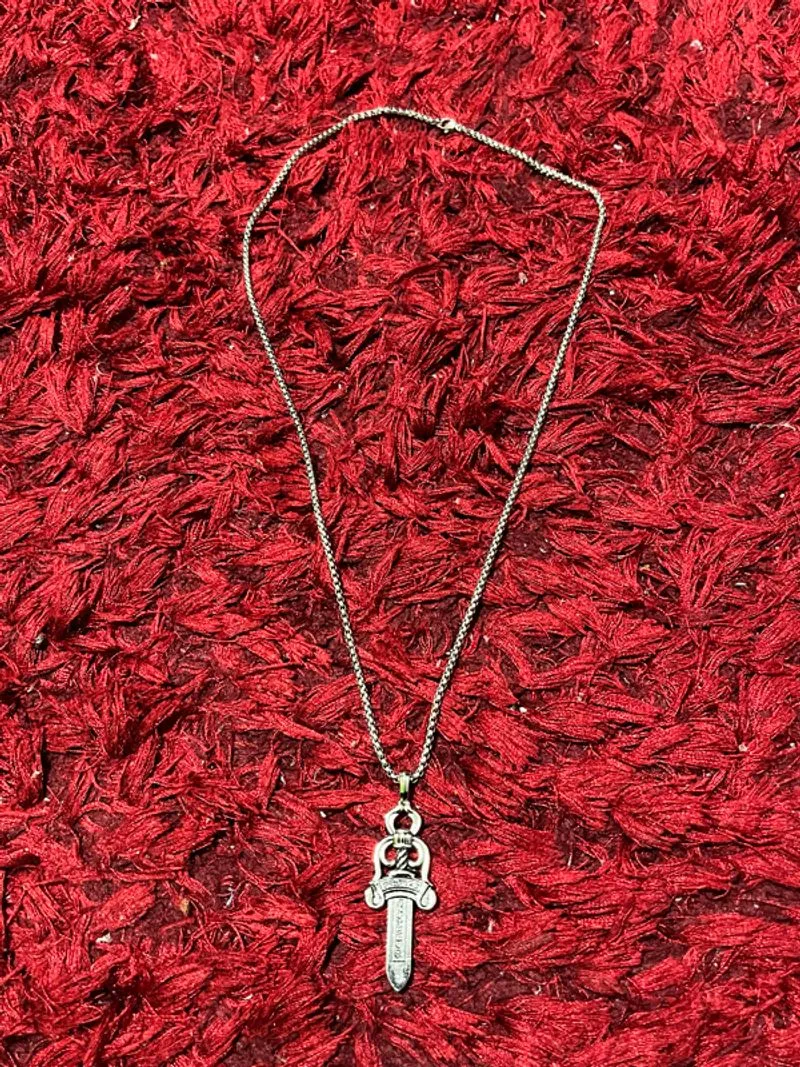 dagger ch necklace  photo 1
