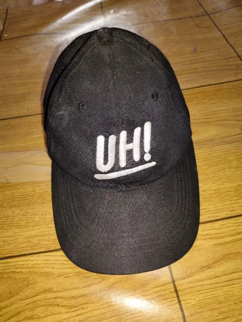 topi UH photo 1