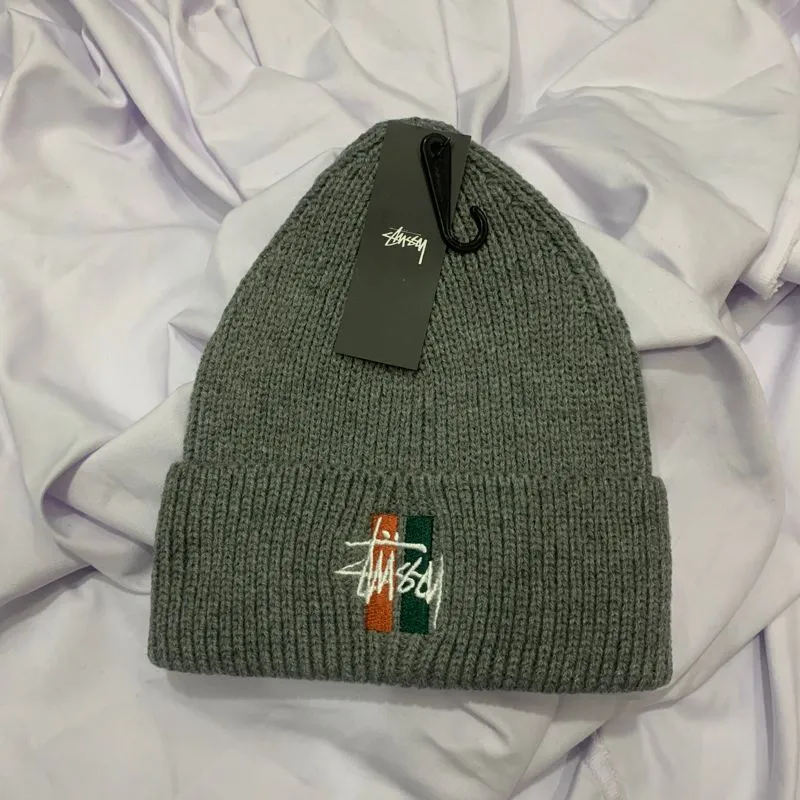Stussy bars logo cuff beanie hat photo 1