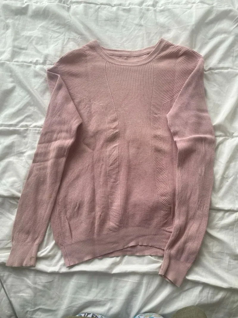 Baby Pink Knitted Sweatshirt photo 1