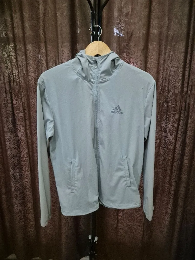 Jaket ultraviolet photo 1