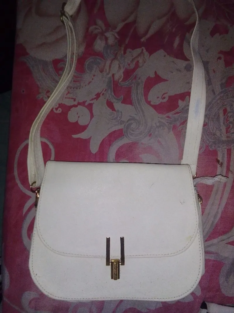 tas putih wanita photo 1