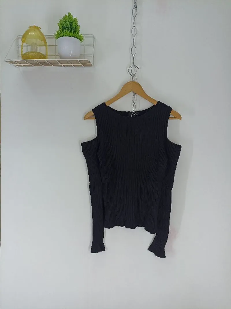FOREVER 21 KNITWEAR photo 1
