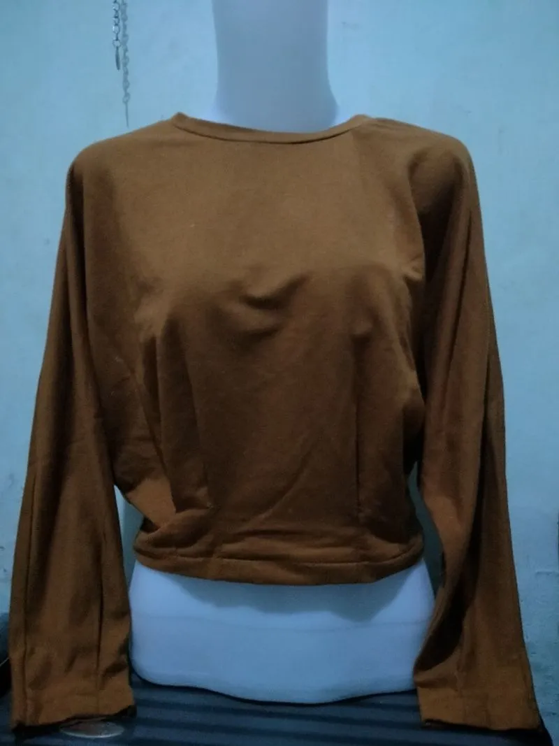 Sweater crop | Sweater coklat | Kutung abu | Croptop coklat  photo 1