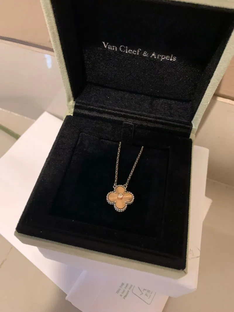 Kalung VCA photo 1