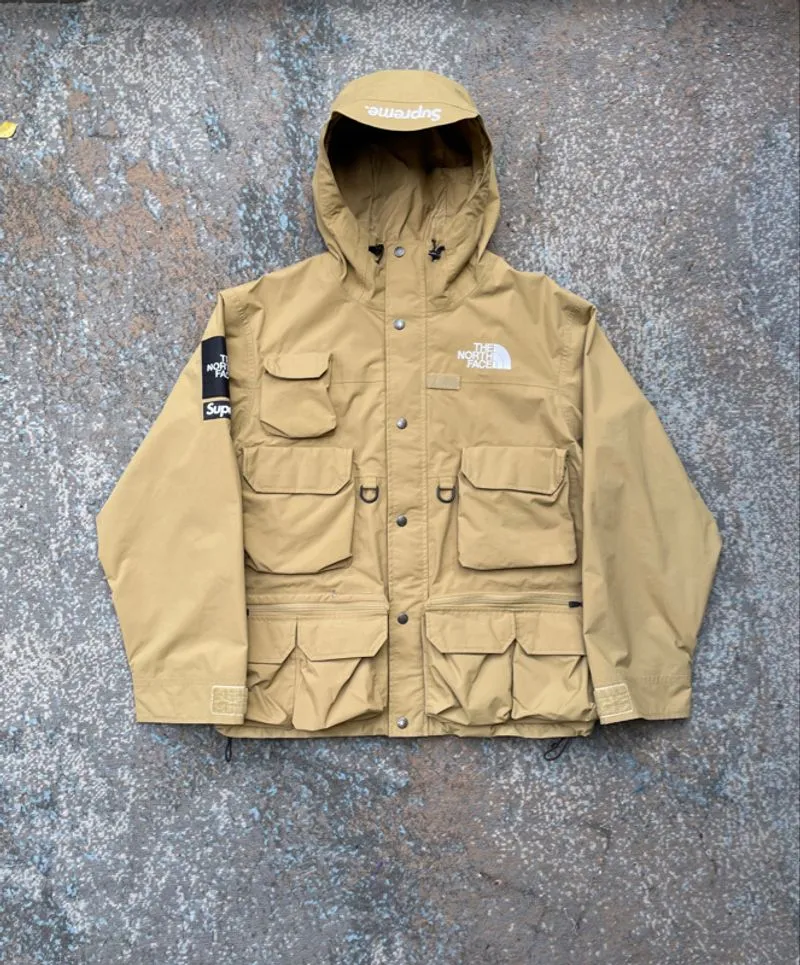 The North Face x Supreme multipocket Utility cargo jacket photo 1