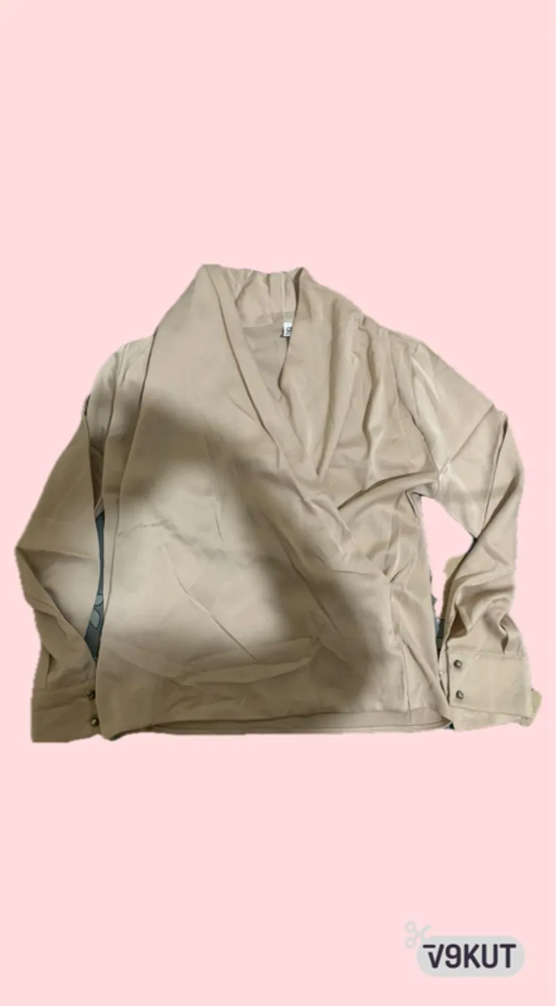 Wrap Blouse / Wrap Top photo 1