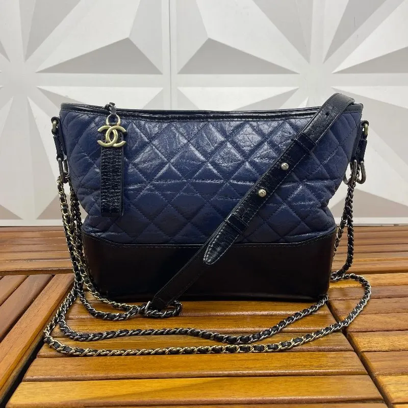 Chanel Aged Calfskin Gabrielle Medium Hobo Black Navy photo 1