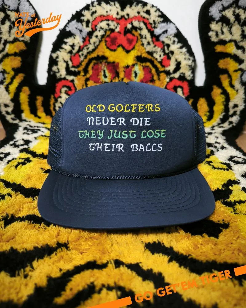 Topi Old Golfers vintage novelty trucker hat photo 1
