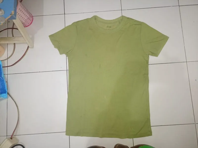 Kaos Hijau kinda fitbody photo 1