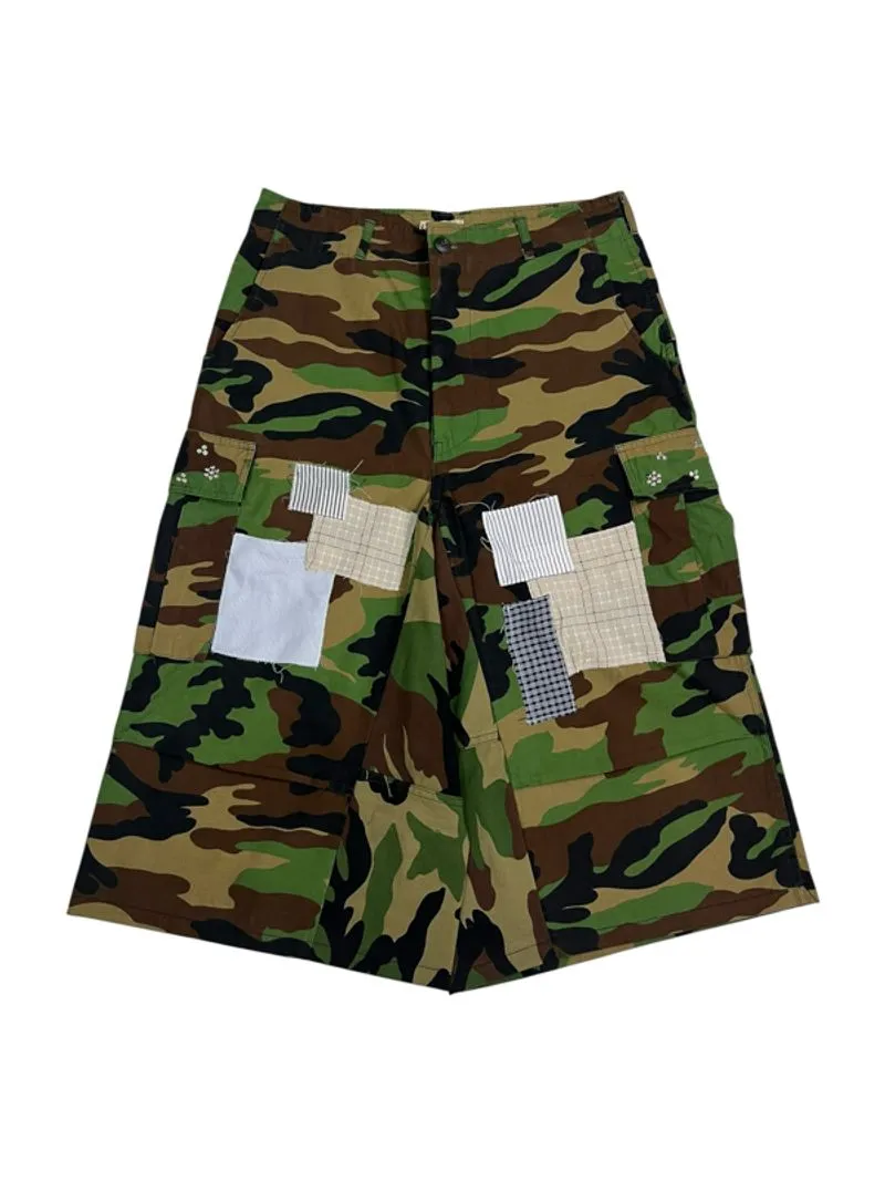 REWORKED CARGO CAMO SHORTS photo 1