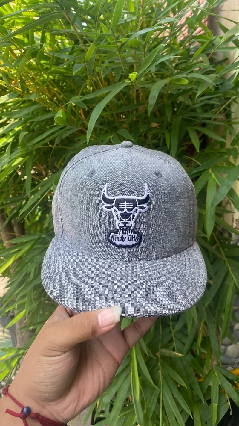 New Era Streetwear Sportswear Hat Pria gray photo 1
