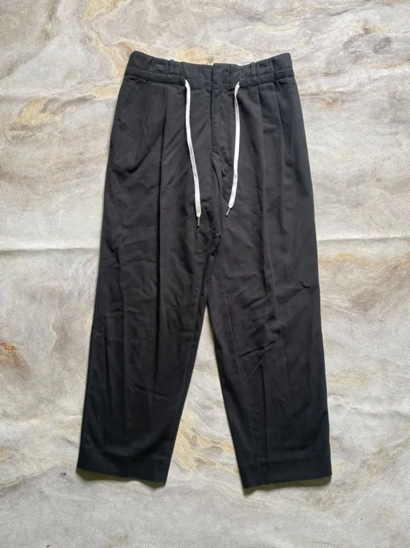Ami Paris drawstring Trouser carrot fit photo 1