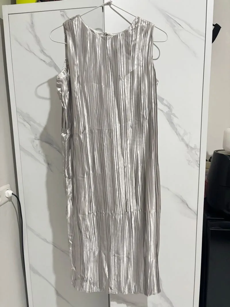 dress silver photo 1