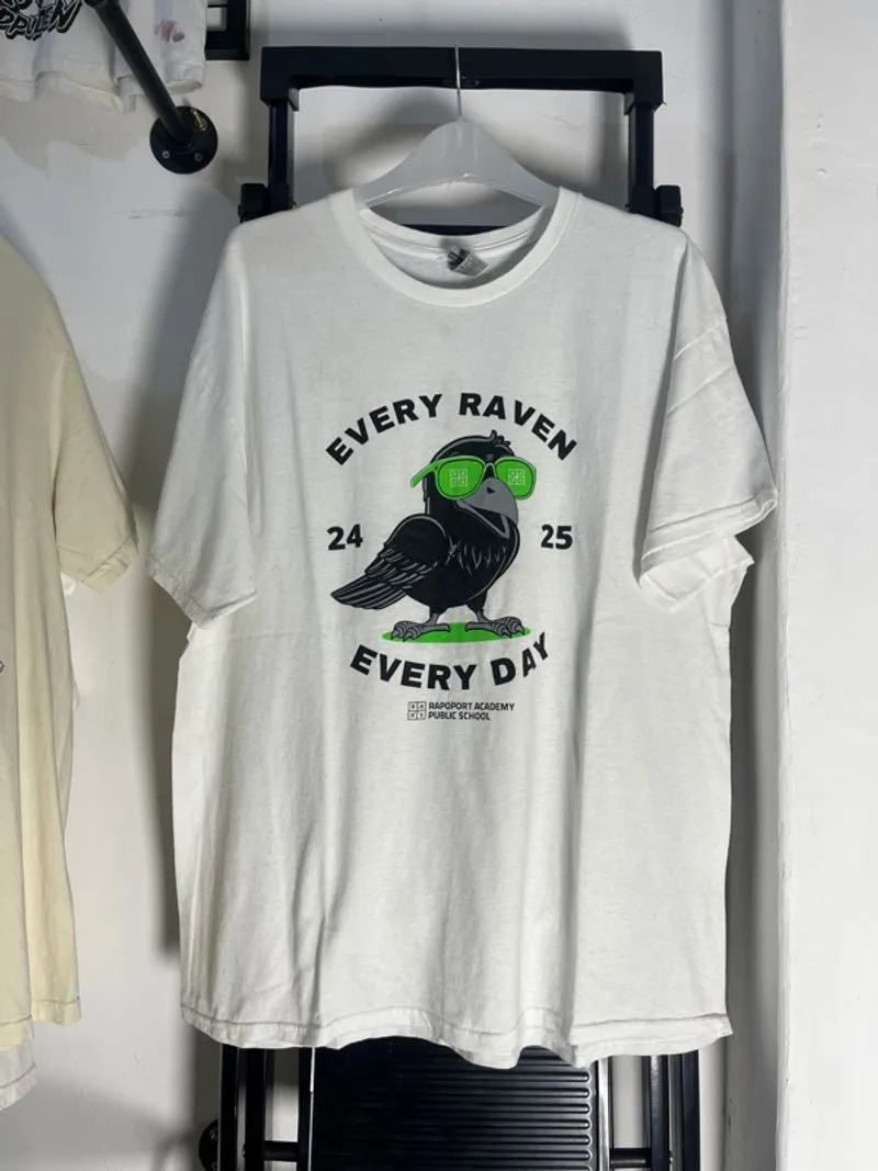Tee Art photo 1