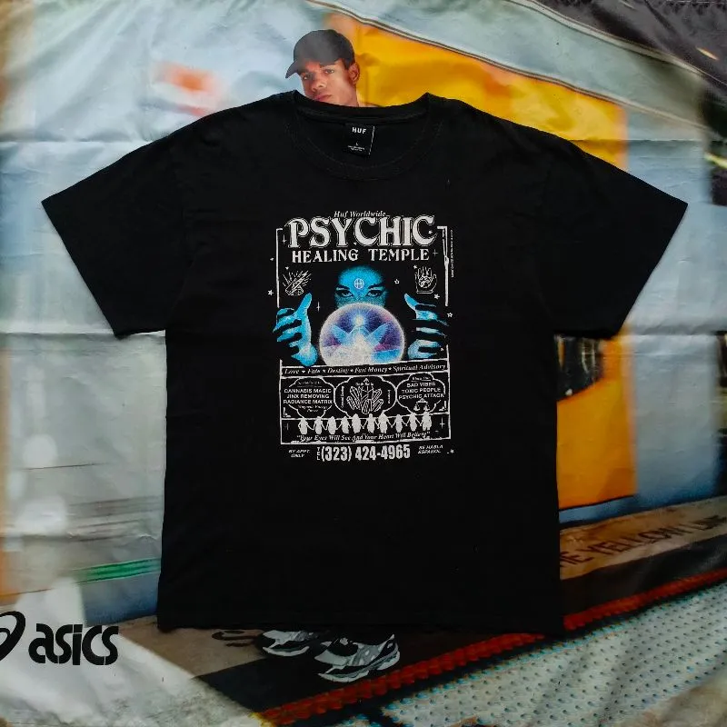 HUF WORLDWIDE SKATEWEAR photo 1