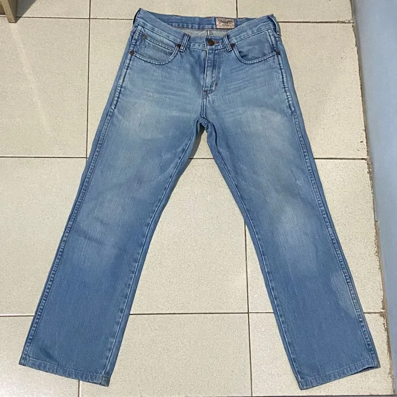 Wrangler Alaska Washed Jeans Cowboy Cut photo 1