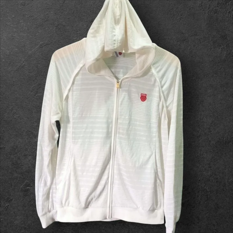 SALUR ZIPPER HOODIE WANITA photo 1