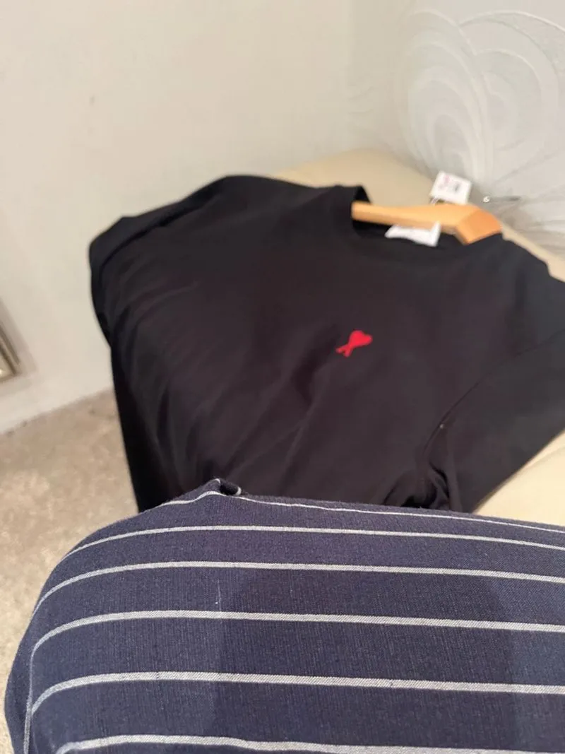 ami paris longsleeve shirt photo 1