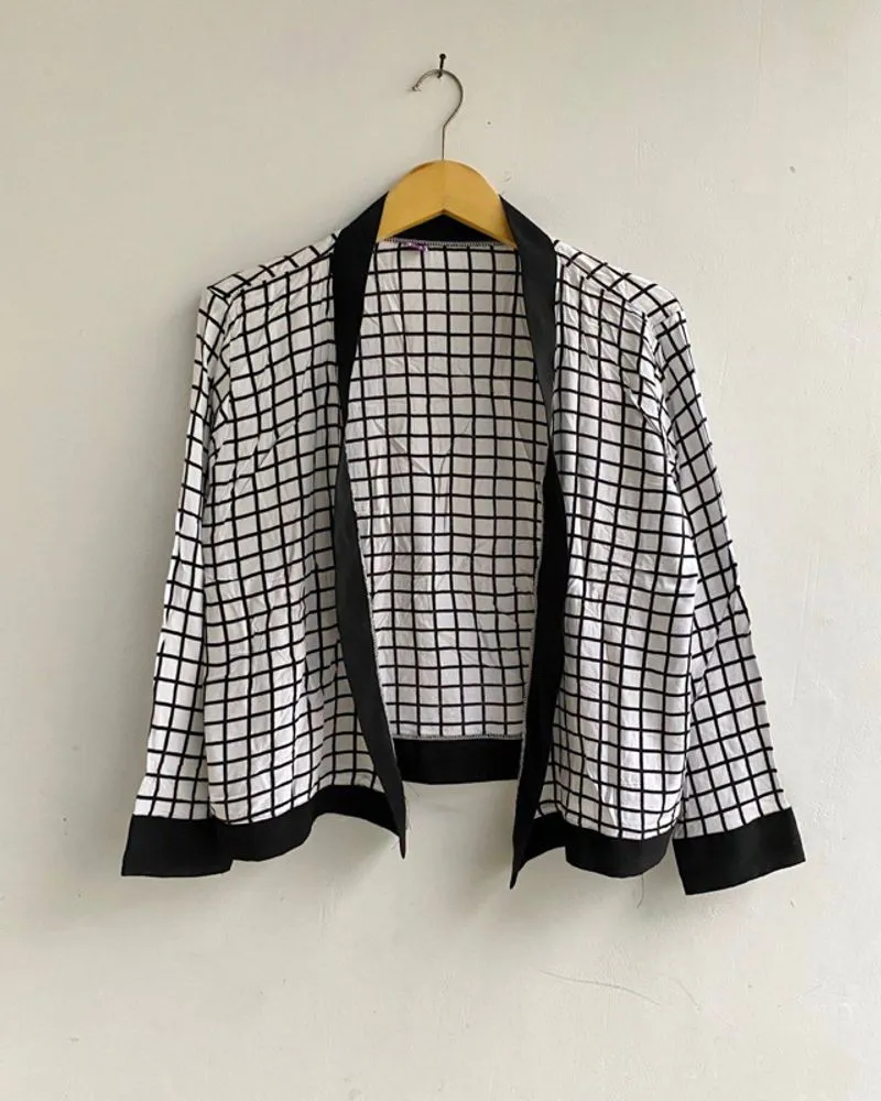 Kimono Cardigan Women’s Checked Plaid White Black Boxy Fit J photo 1