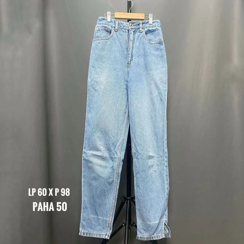 celana bawahan jeans boyfriend biru muda photo 1